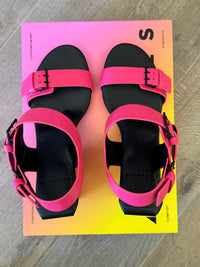4CCCCEES Mirror Senary Sandal in Fuchsia 4CCCCEES