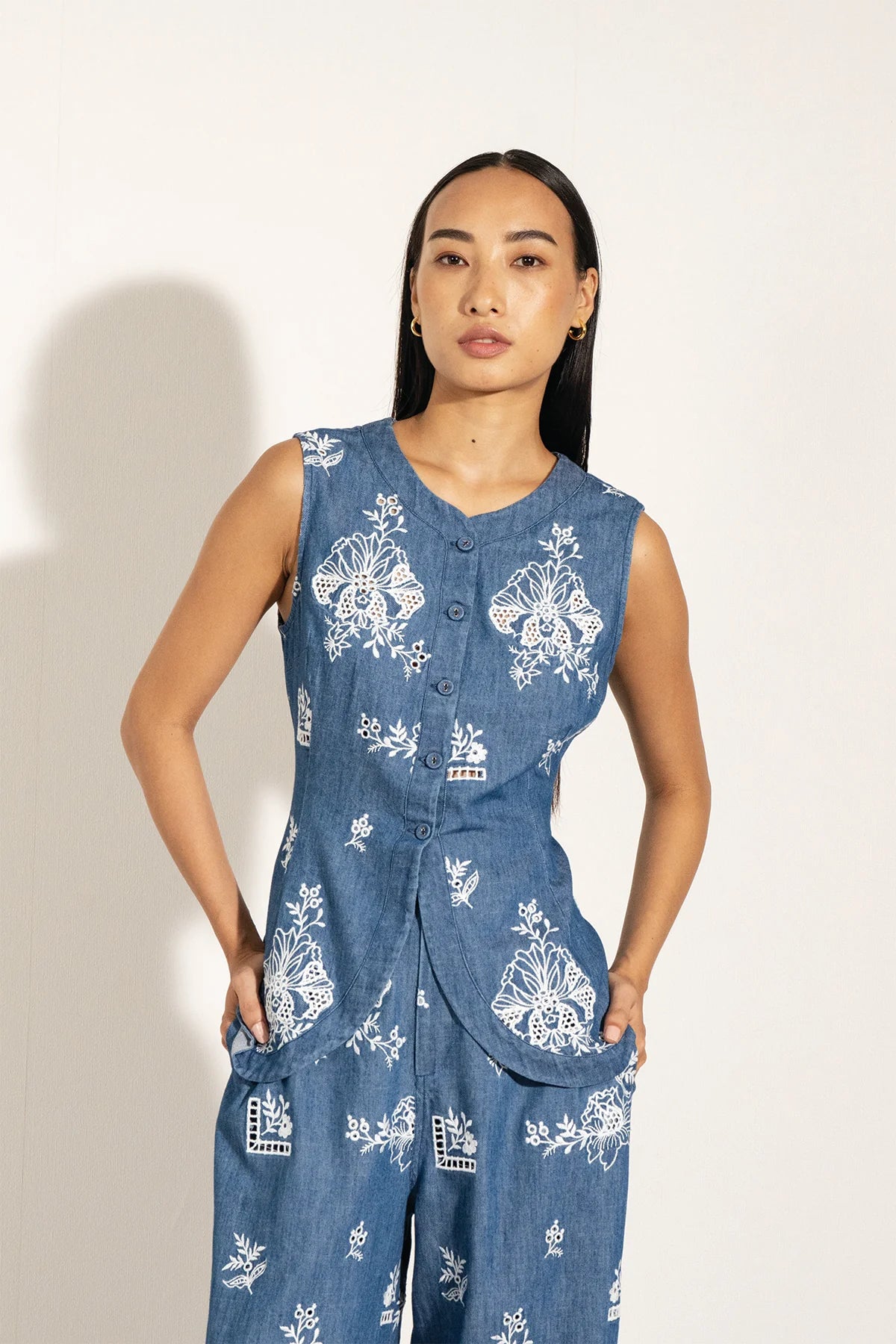 RANNA GILL Taro Sleeveless Waist Coat RANNA GIL