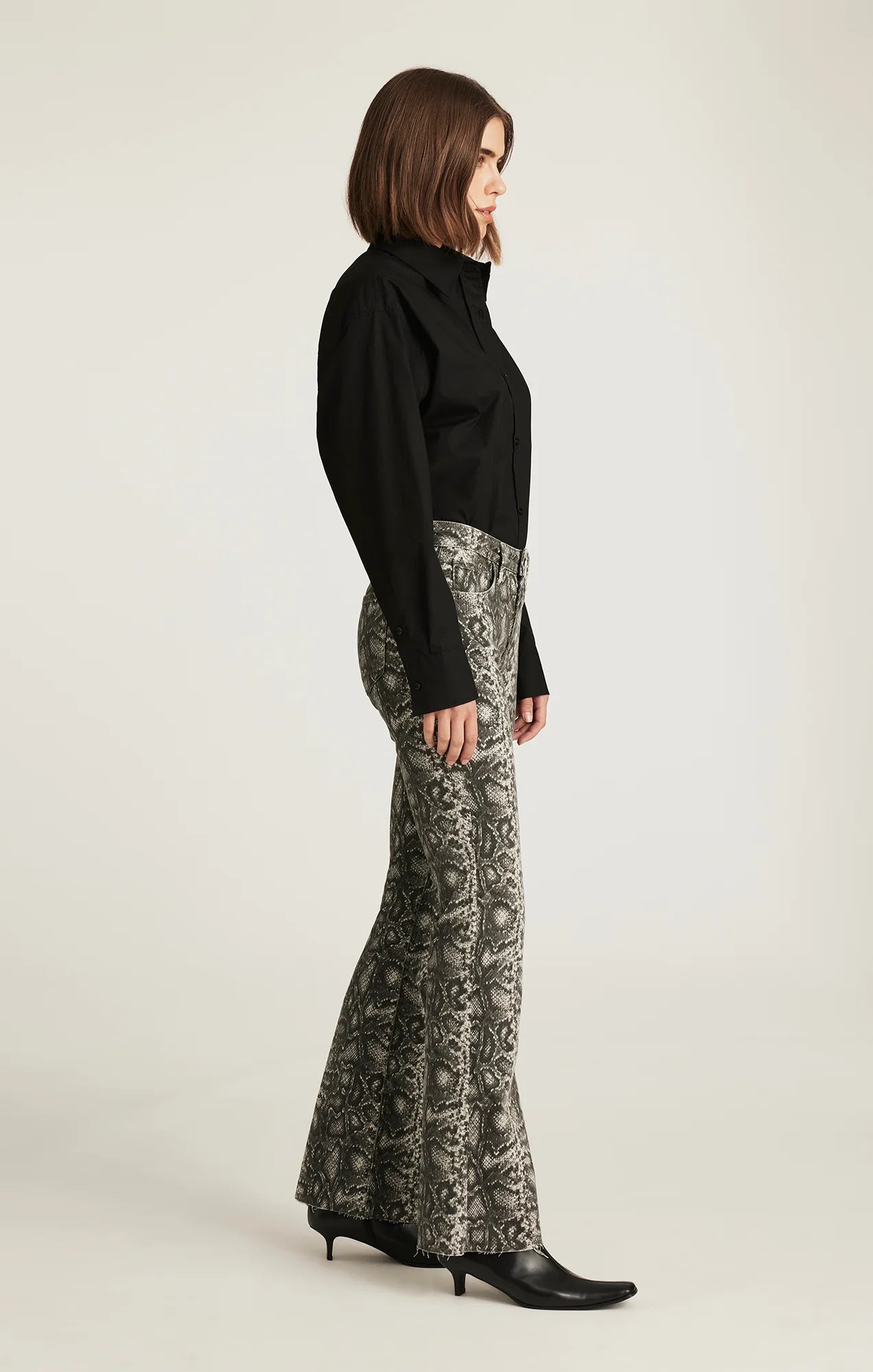MAVI Vicky Bootcut Jeans in Smoke Snake