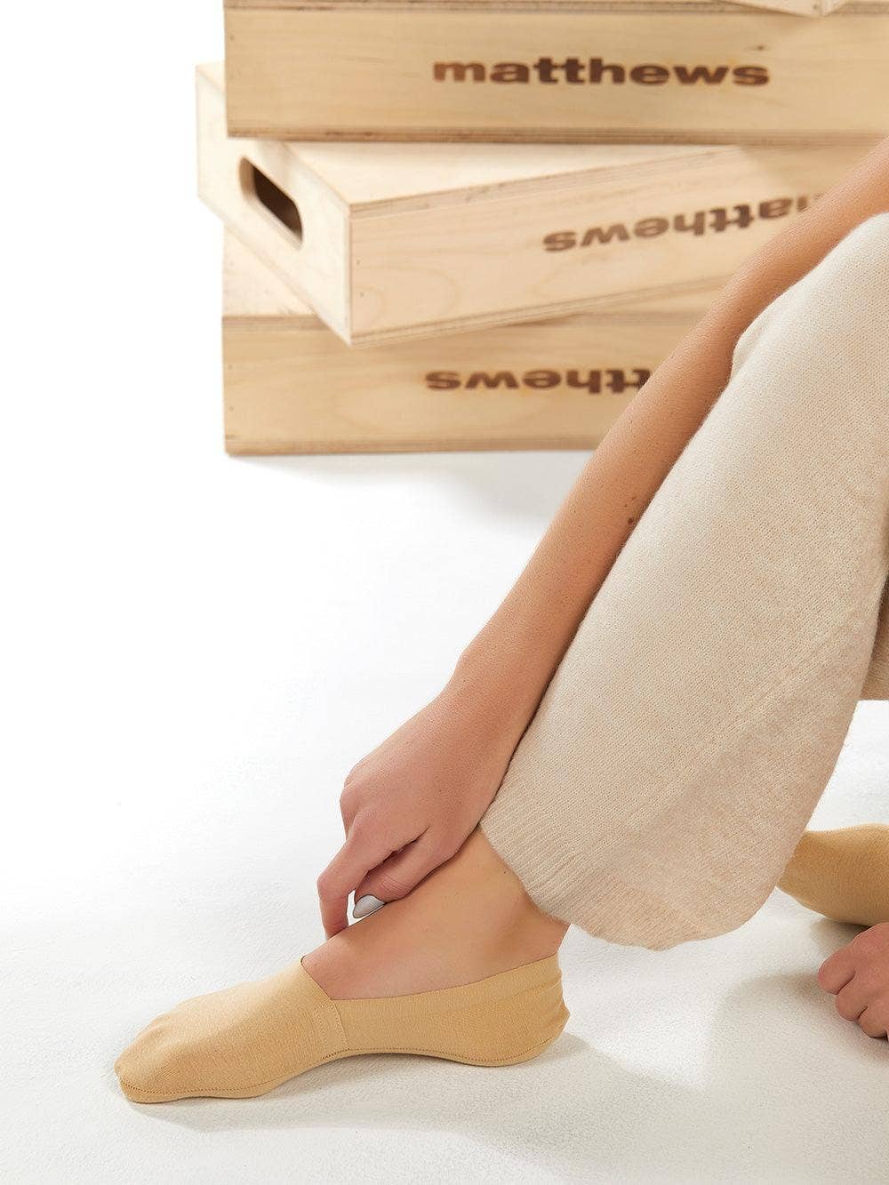 CLOUD MVS Premium No Show Socks: L / Beige Cloud