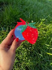 SOLAR ECLIPSE Strawberry Compact Mirror