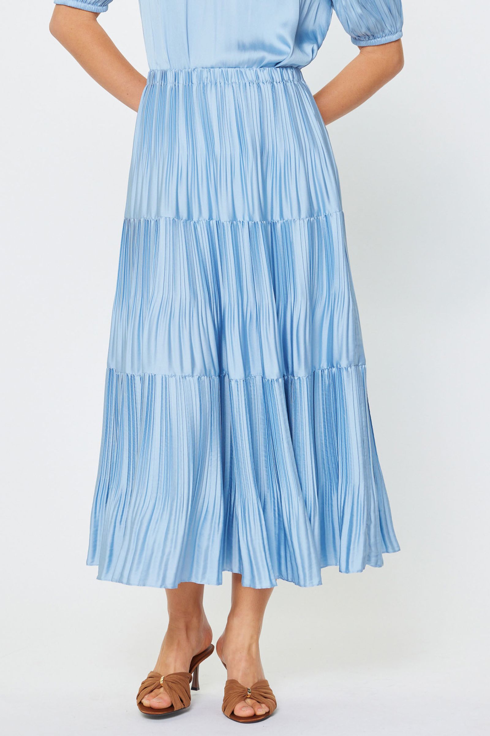 CA Pleated Skirt in Ice Blue