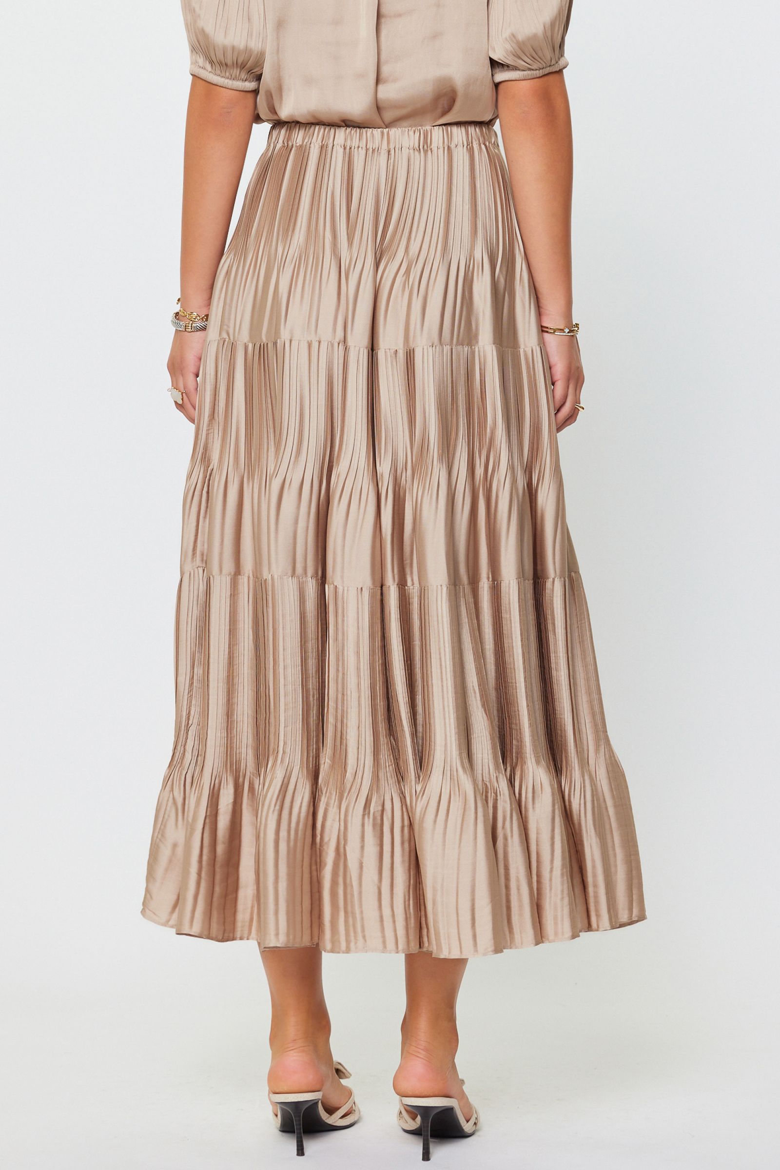 CA Pleated Midi Skirt-Taupe