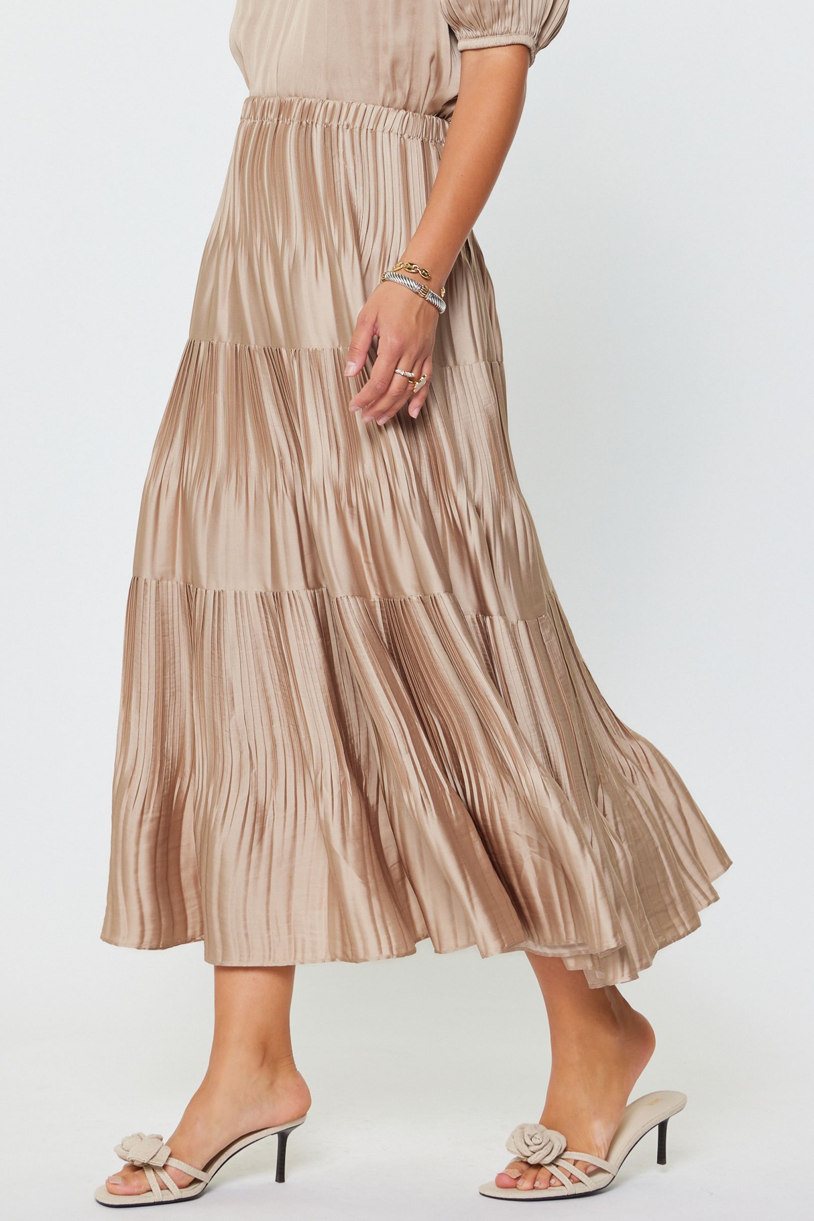 CA Pleated Midi Skirt-Taupe