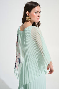 JR Chiffon Floral Print Pleated Poncho Top