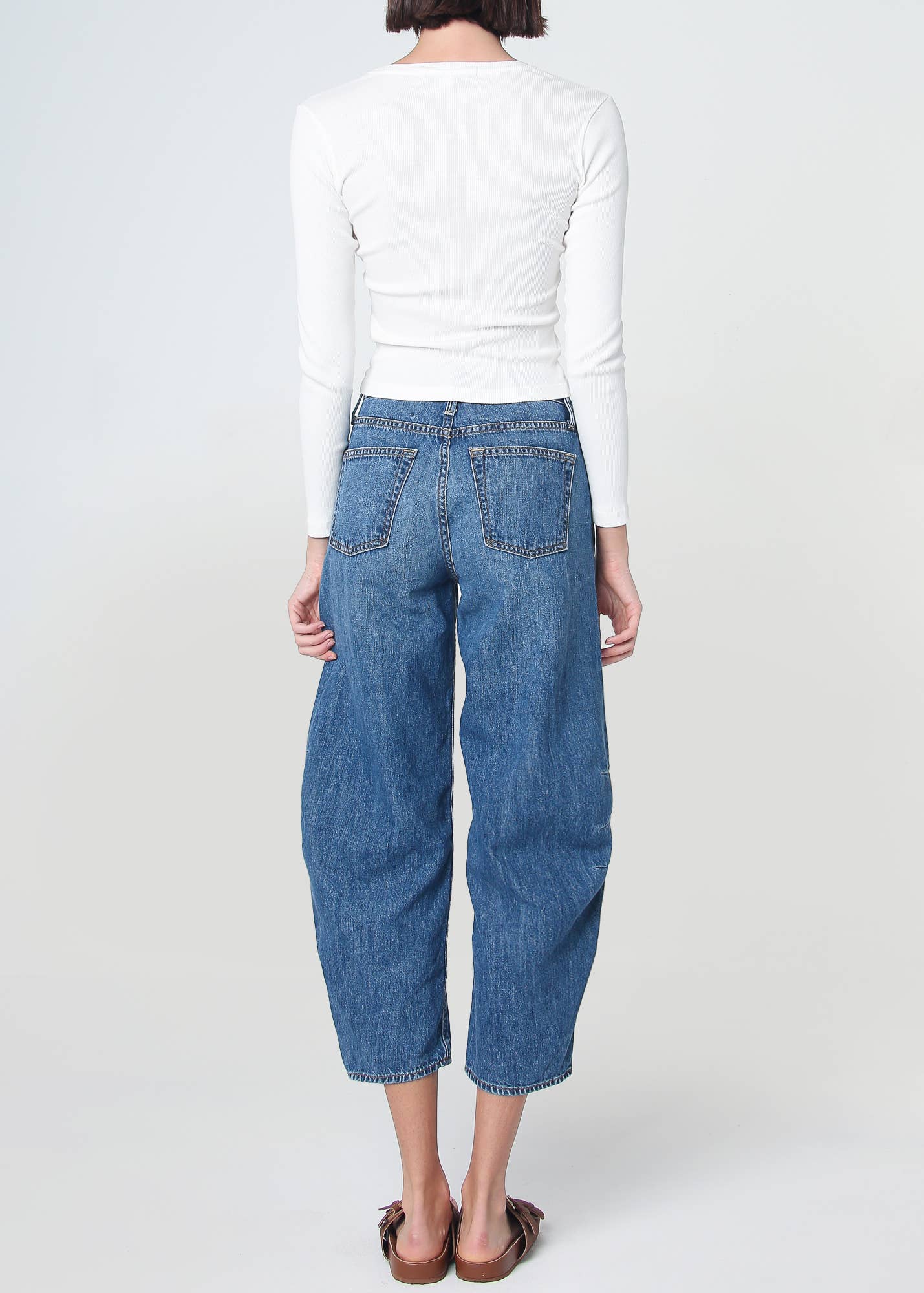 Ava Flutter Slung Fit Jeans - Pomona: Pomona / 28 Noend Denim