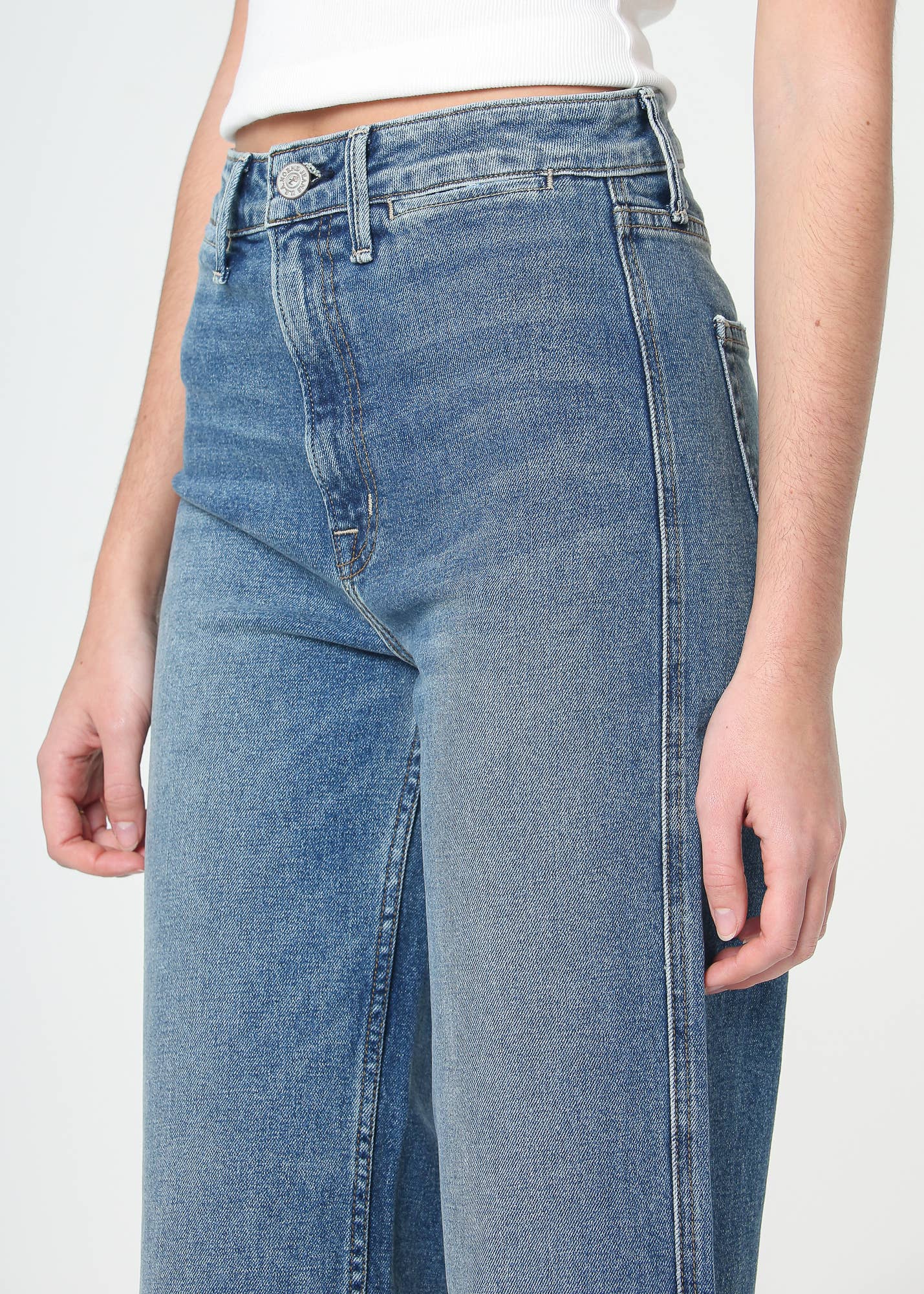 Queen High Rise Crop Wide Leg Jeans - Lawrence Wash: Lawrence / 25 Noend Denim