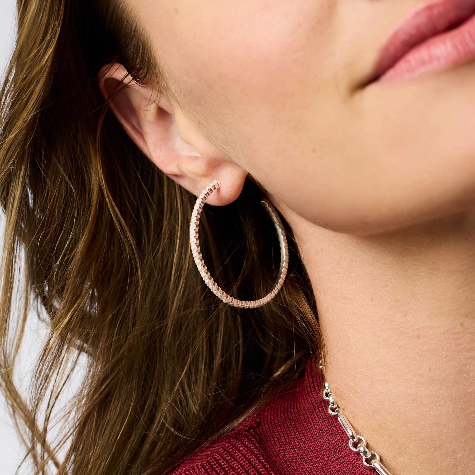 JULIE VOS Juliet Hoop in Pearl M