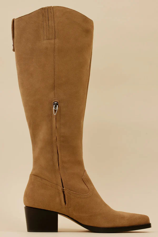 DOLCE VITA Virona Boot in Brown Suede
