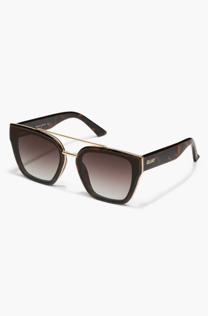 QUAY Sweet Talker in Tort/Brown QUAY