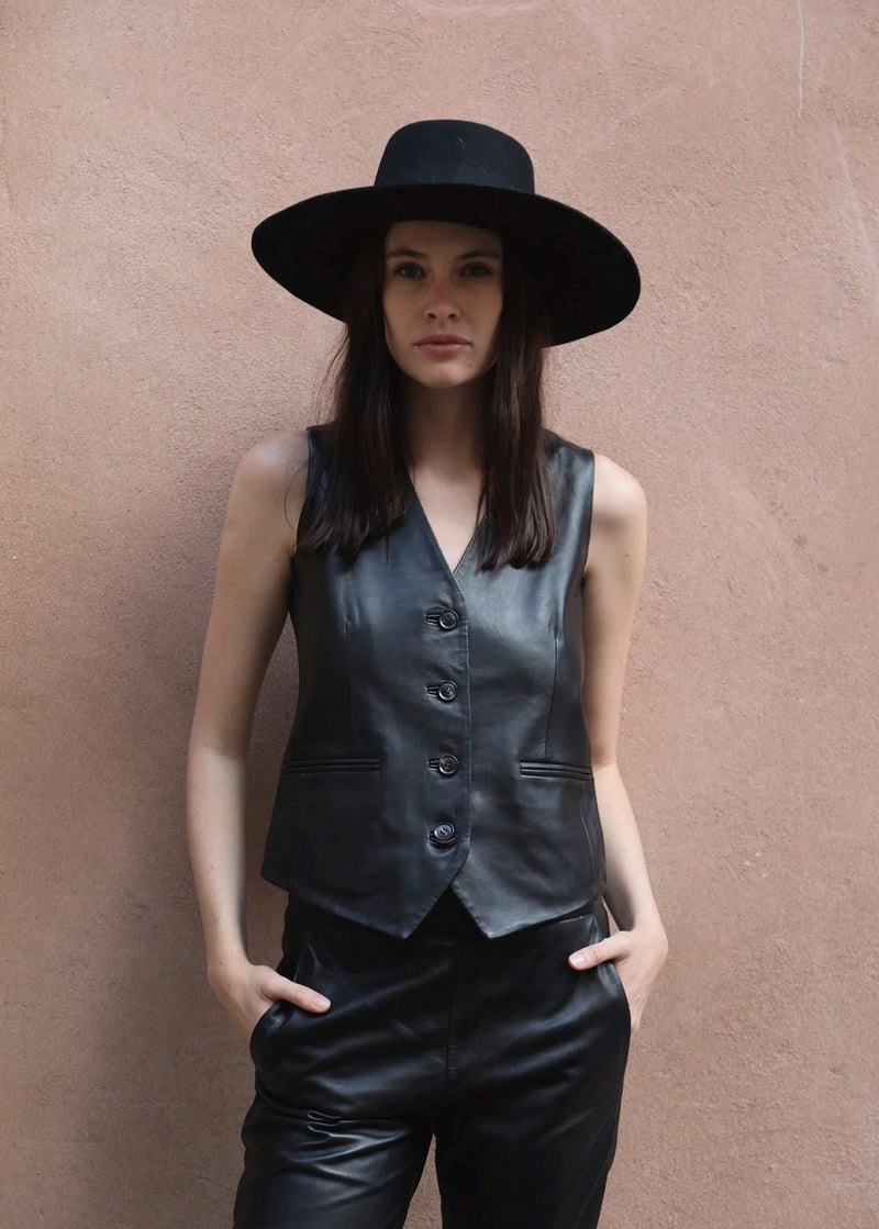 Las Surenas Leather Vest Black Large VEST Las Surenas