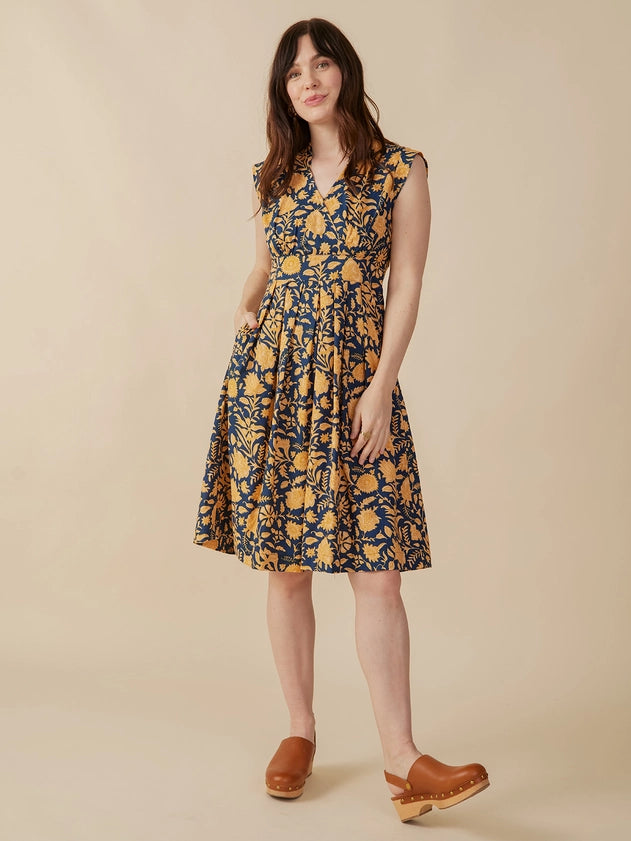 MATA TRADERS Lucille Dress in Navy Botanical Mata Traders