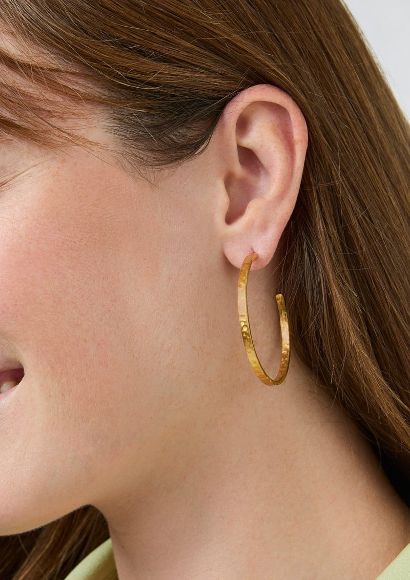 Crescent Hoop in Large Jewelry Julie Vos