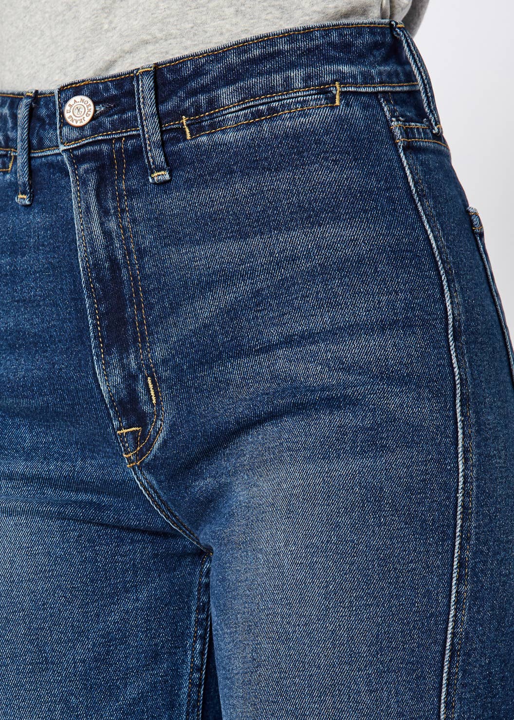Queen High Rise Crop Wide Leg Jeans in Thunder Noend Denim