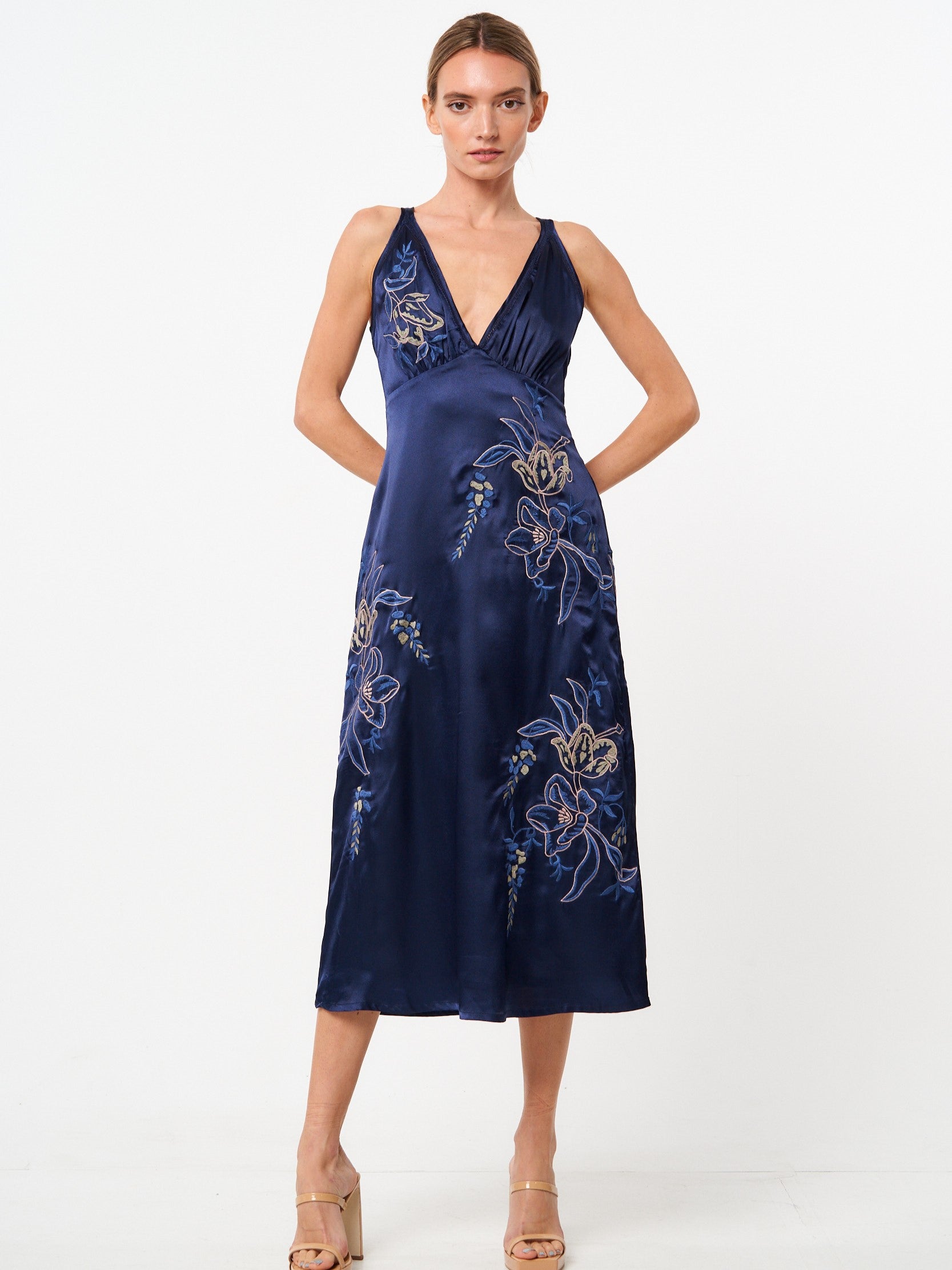 Janessa Satin Slip Dress Medium Ciebon