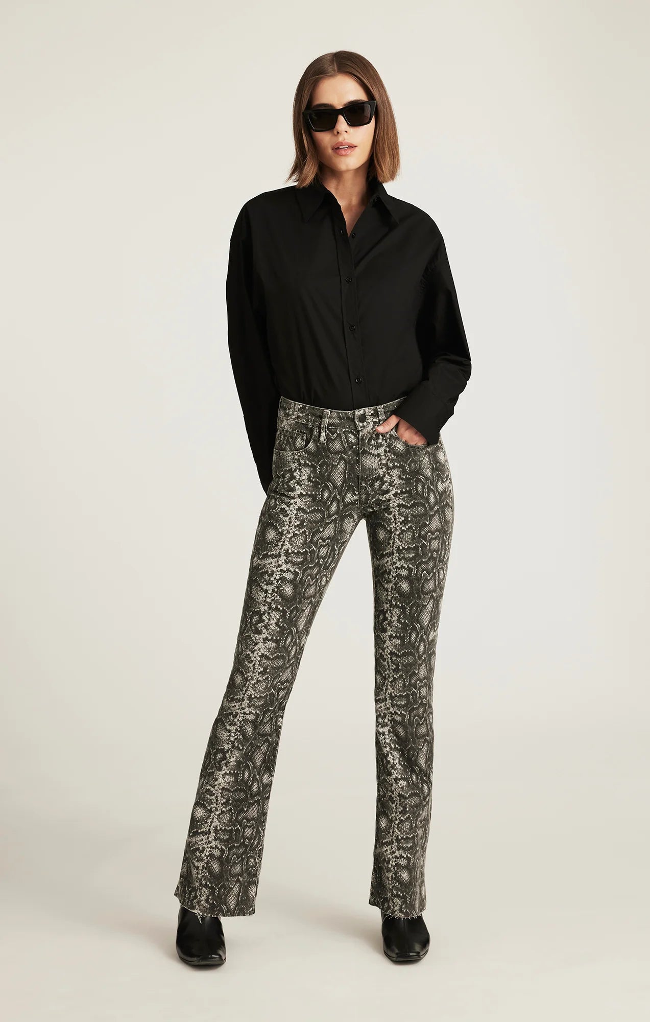 MAVI Vicky Bootcut Jeans in Smoke Snake