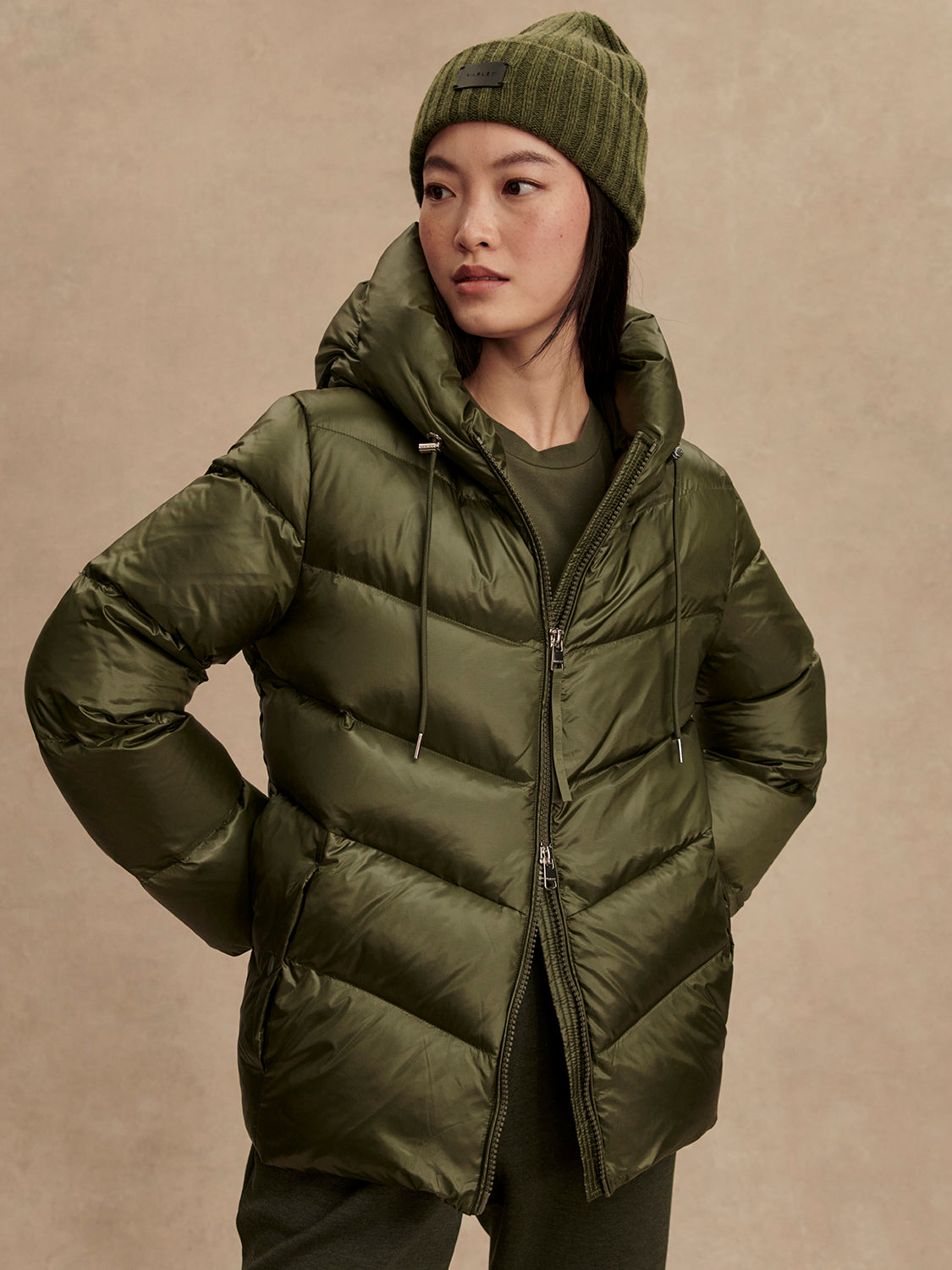 VARLEY Madelina Lightweight Down Jacket Varley
