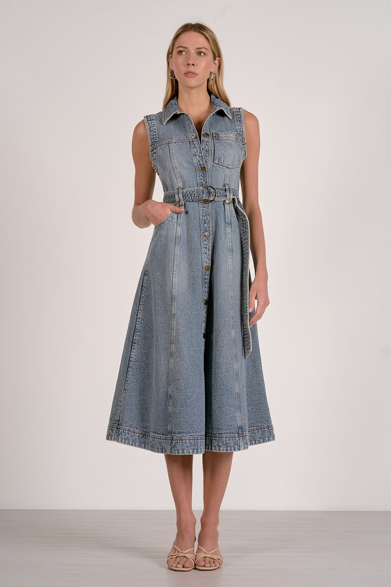 ELAN Denim Sleeveless Midi Dress