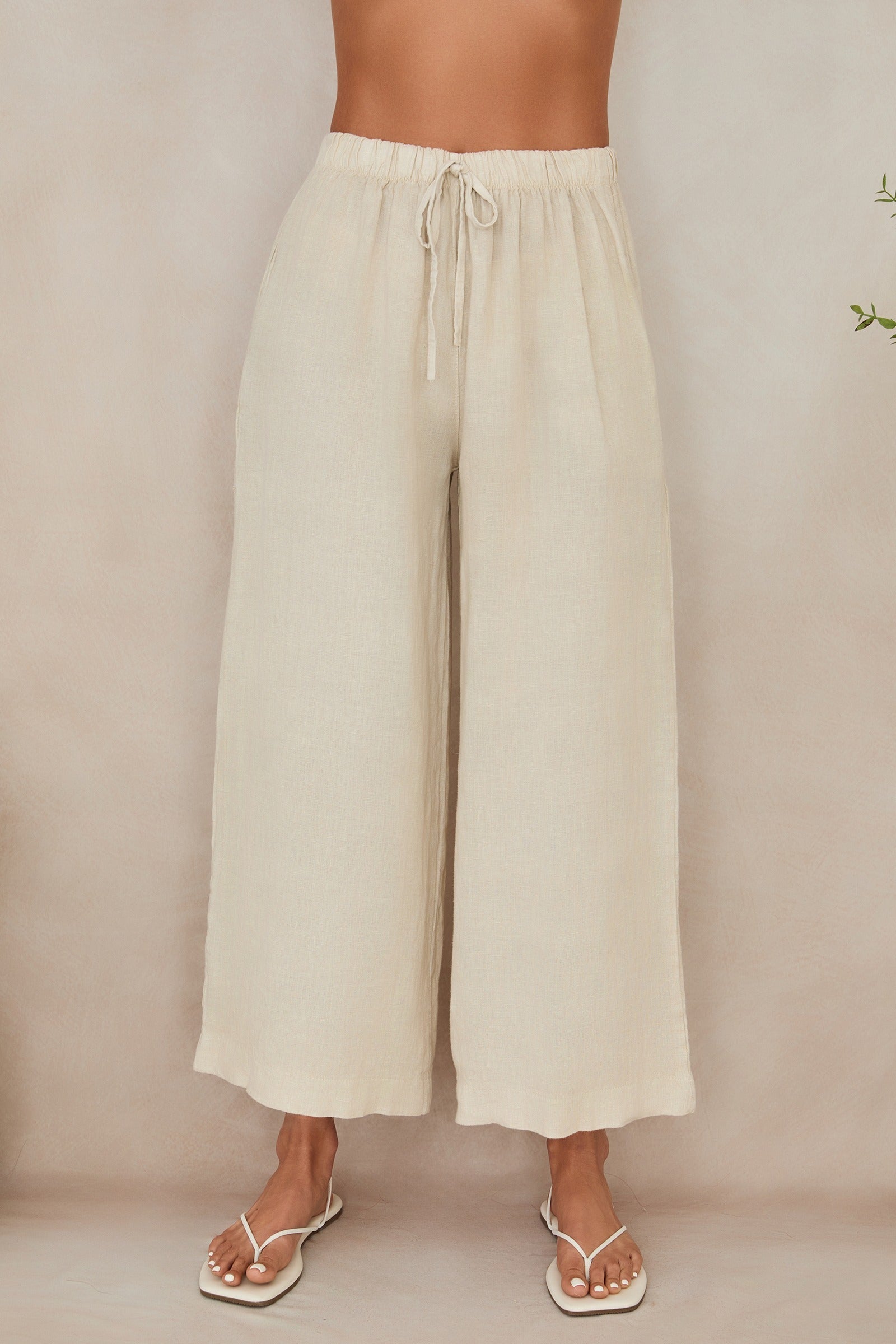 MILIO MILANO Drawstring Linen Pants in Beige
