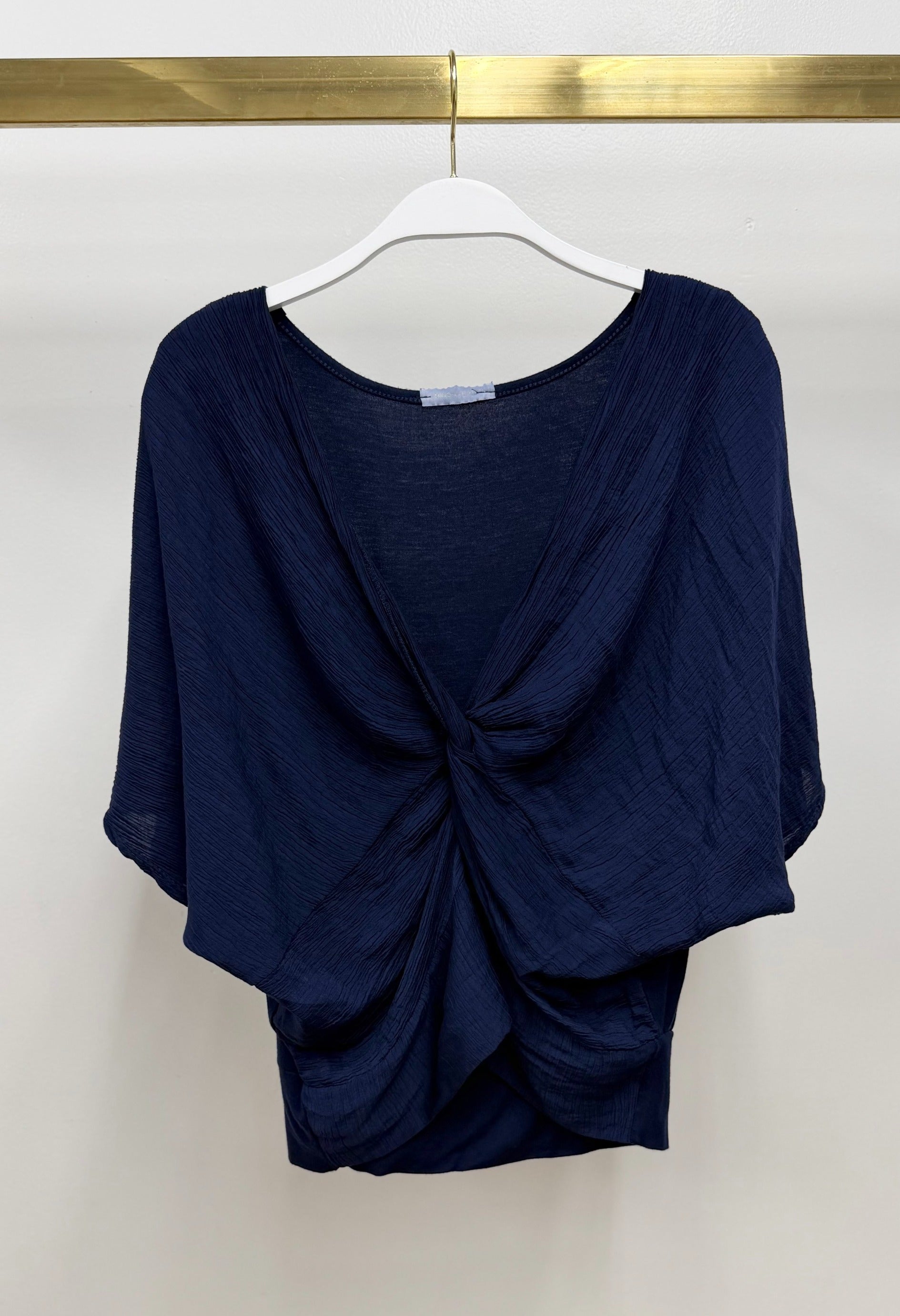 MM FRONT TWIST KNOT TOP