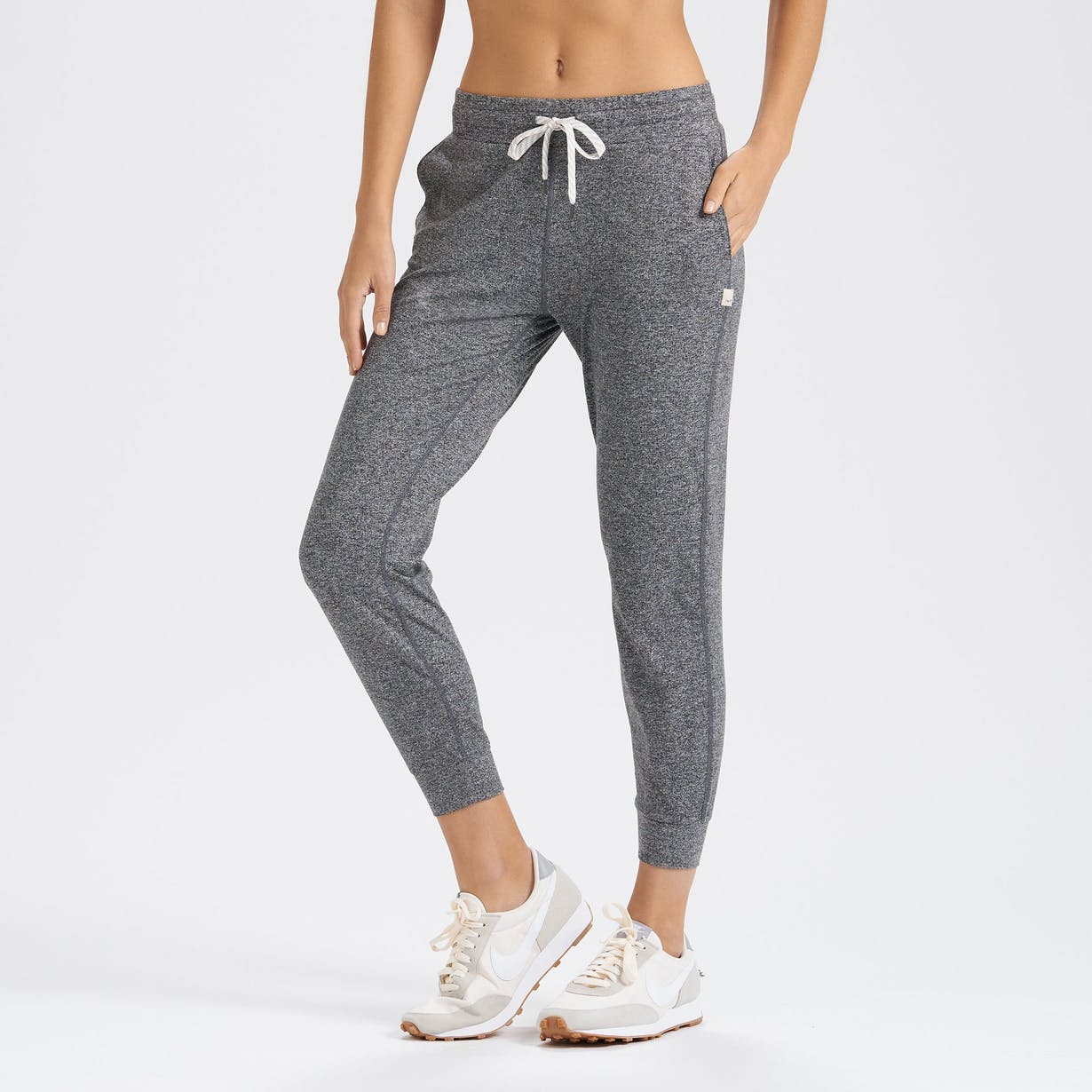 Performance Jogger Heather Grey SPRING FROST Boutique