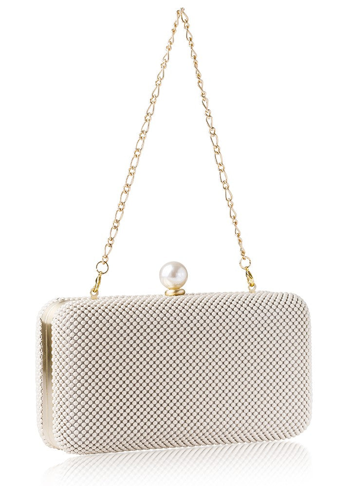 Whiting & Davis Cassie Pearl Minaudiere Pearl Whiting & Davis